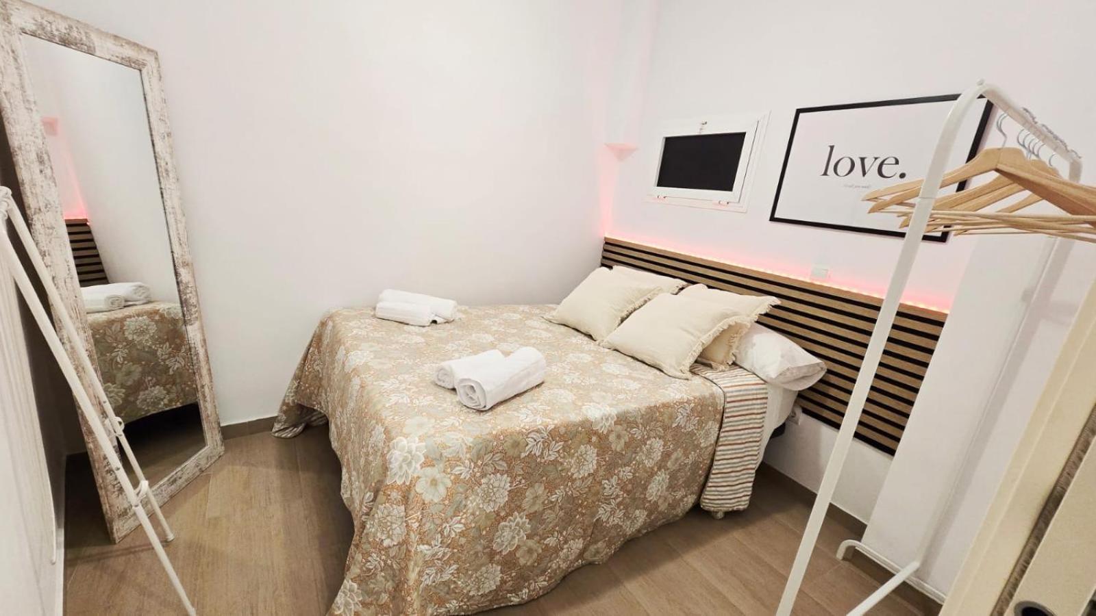 Apartamento El Chiquito - Centro De Малага Екстер'єр фото